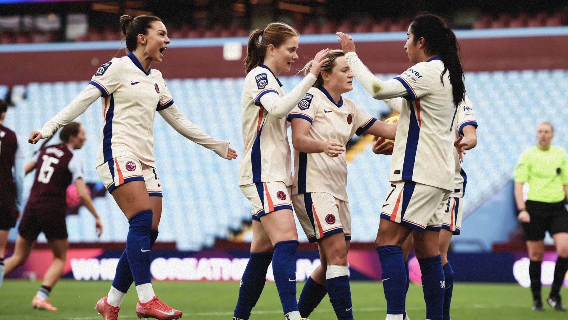 着战术布局 着战术布局